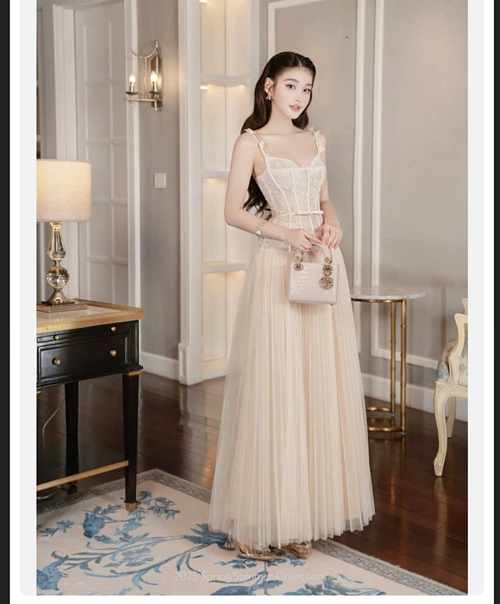 Glads — Dress #32